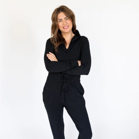 Jillian Harris smash and Tess Harris hoodie - Picture 1 of 5